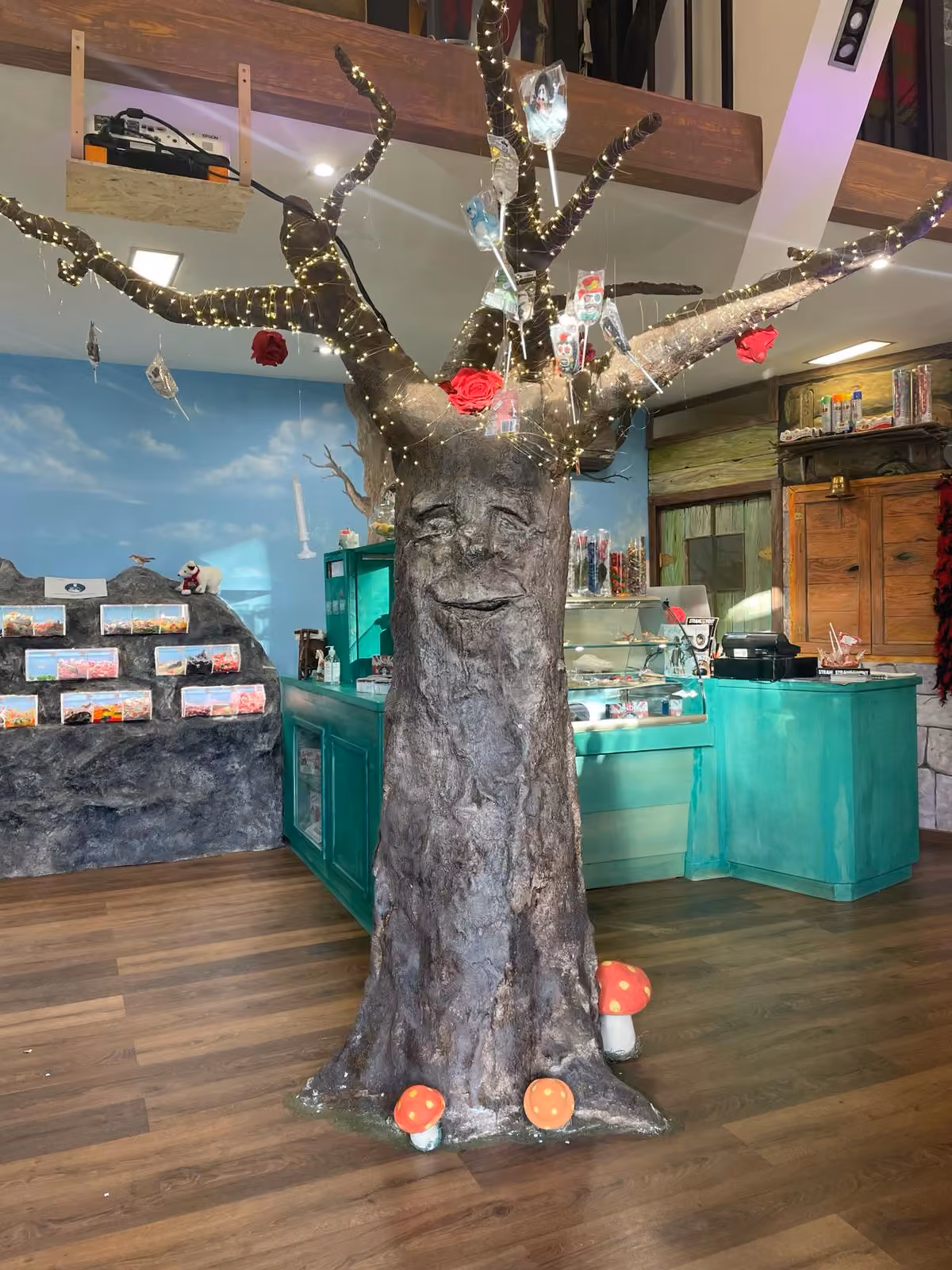 Allestimento Albero in resina per scenografie (Da Interno)