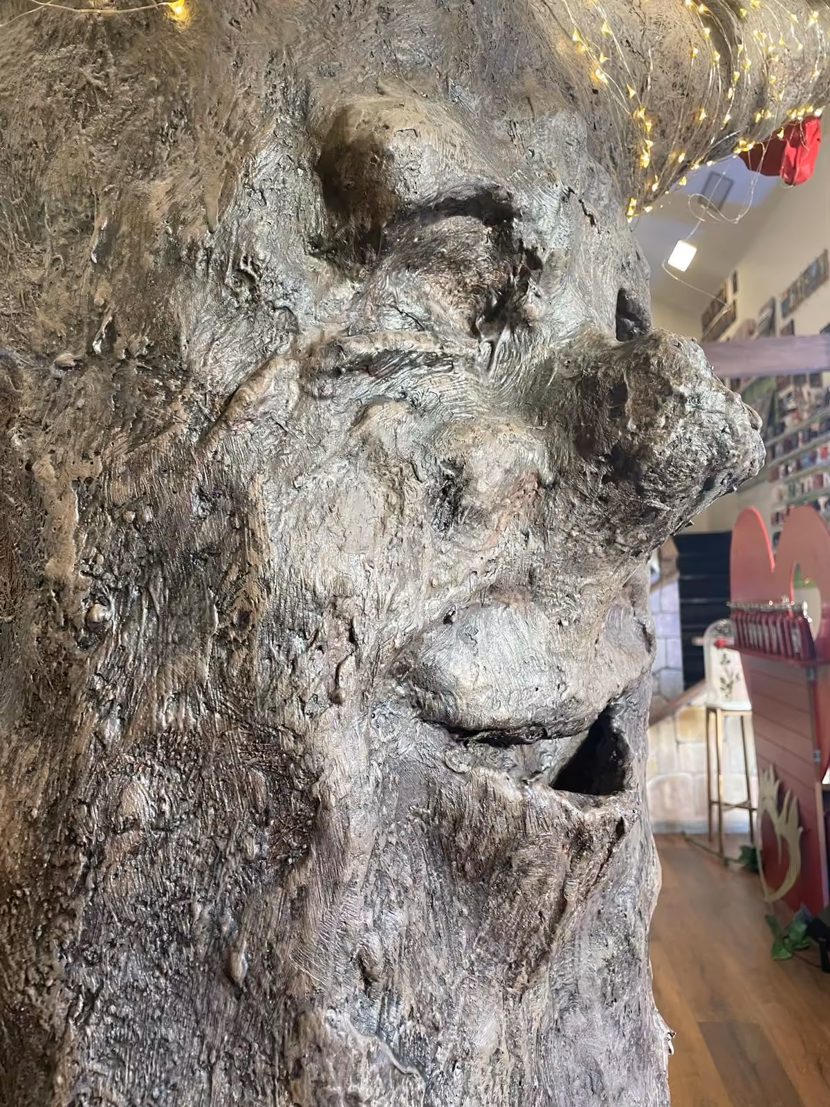 Allestimento Albero in resina per scenografie (Da Interno) - immagine 3